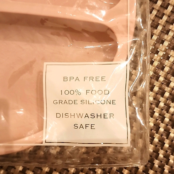 7 Pc DreamBaby Silicone BPA-Free Dinner and Food Pacifier Lot - Picture 7 of 8